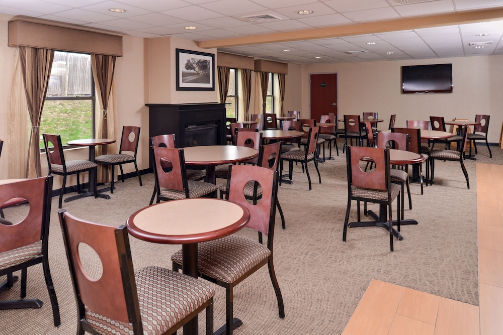 Best Western North Attleboro Providence Beltway - photo 35
