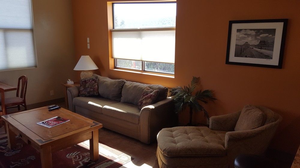 Picazzos Loft in the View Plaza - photo 22