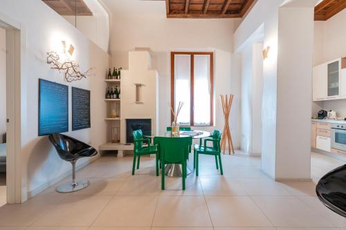 Delle Scienze 11 — 4-Star Luxury Hotel in Ferrara, Italy