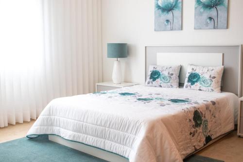English house — 4-Star Luxury Hotel in Ponta Delgada, Portugal