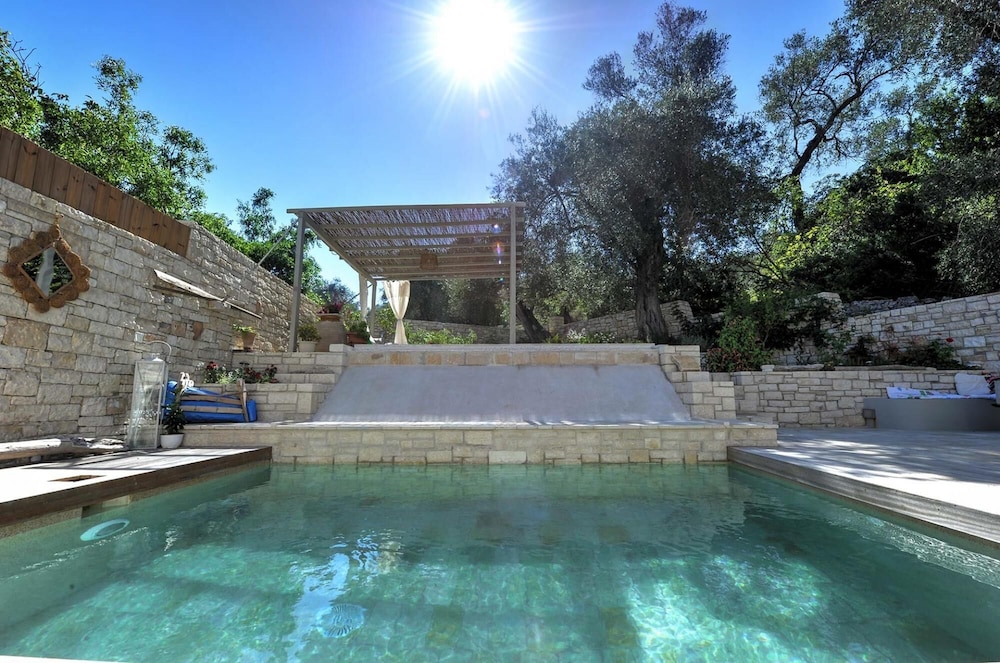Leonora House by PaxosRetreats — 4-Star Luxury Hotel in Gaios, Greece