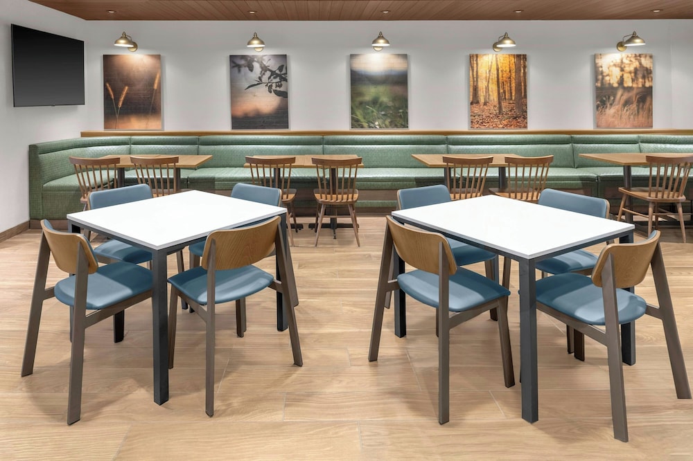 Fairfield by Marriott Inn & Suites Norwalk Des Moines - photo 30