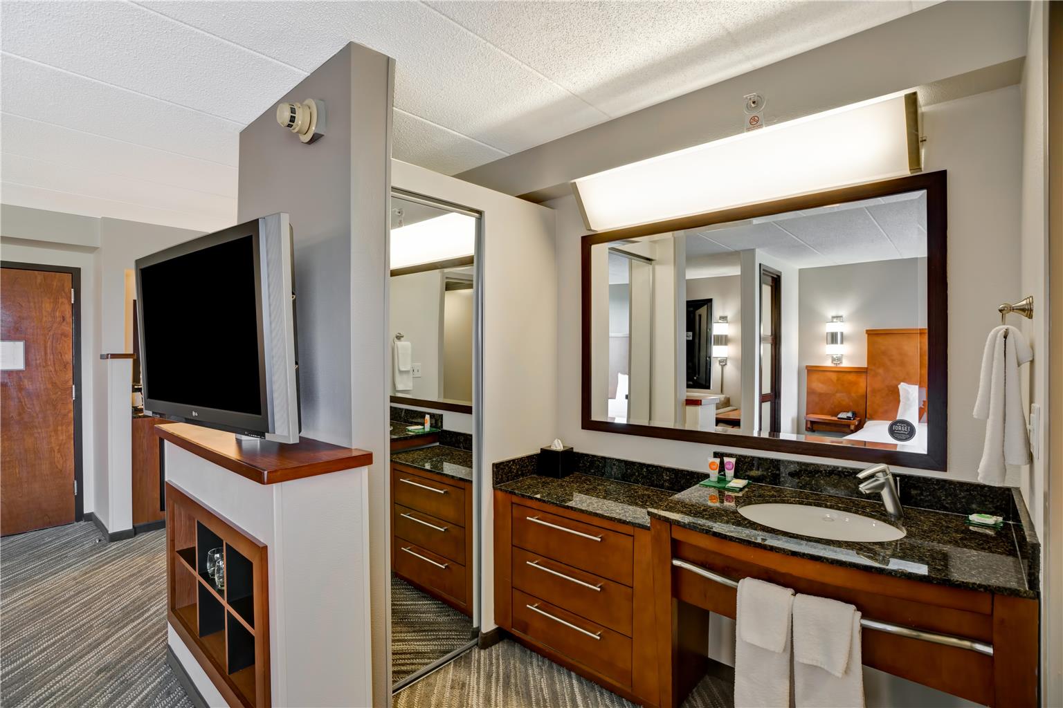 Hyatt Place Baltimore BWI Airport - photo 19