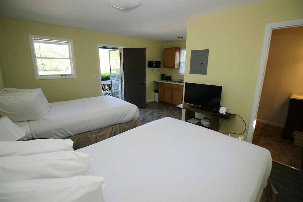Bird's Nest Resort - photo 5
