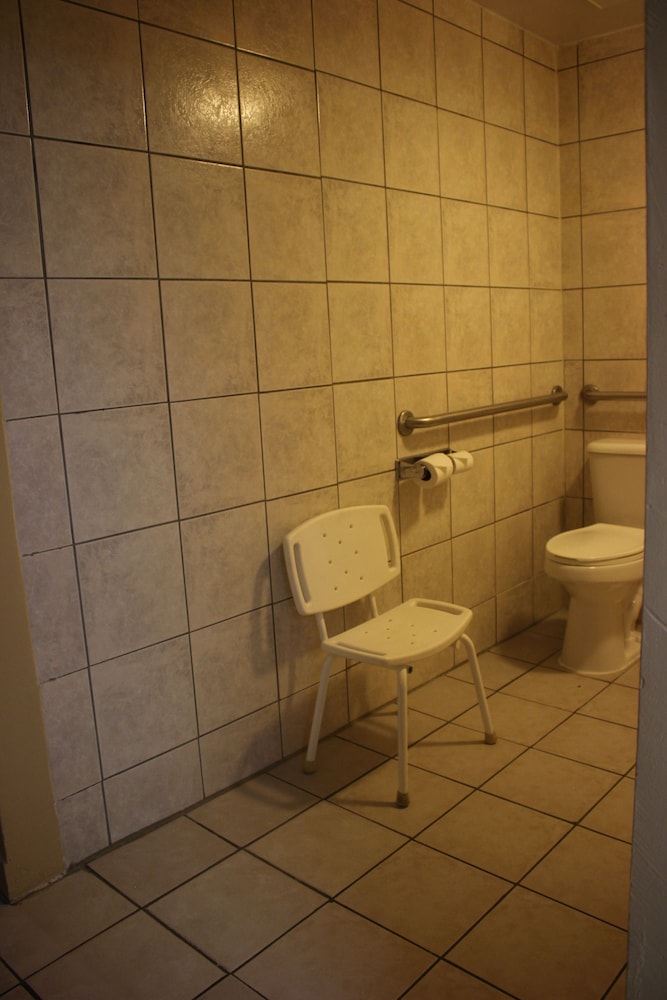 Baymont by Wyndham Amarillo West Amarillo - photo 20