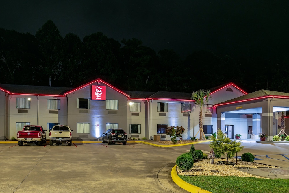 Red Roof Inn & Suites Carrollton GA West Georgia - featured photo