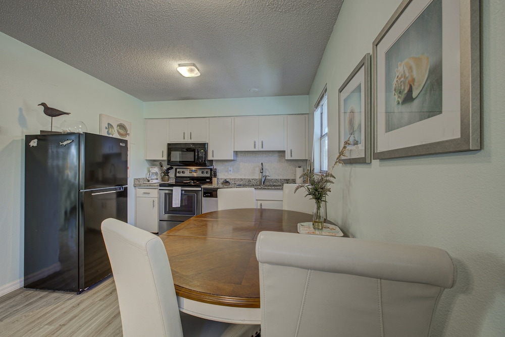 Beach Retreat Unit B By Anna Maria - photo 14