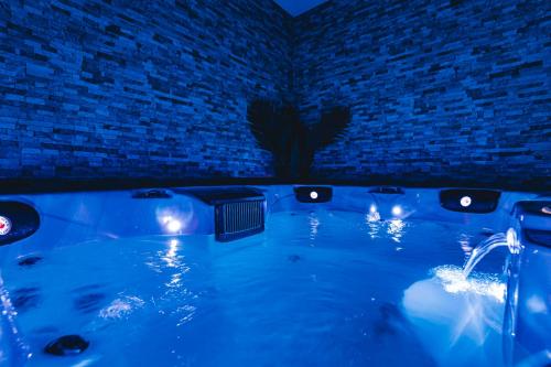 Art Deco Gare & Spa in Reims, France