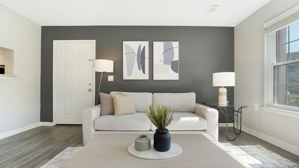 Landing Apartments Salem — 4-Star Luxury Hotel in Molalla, United States