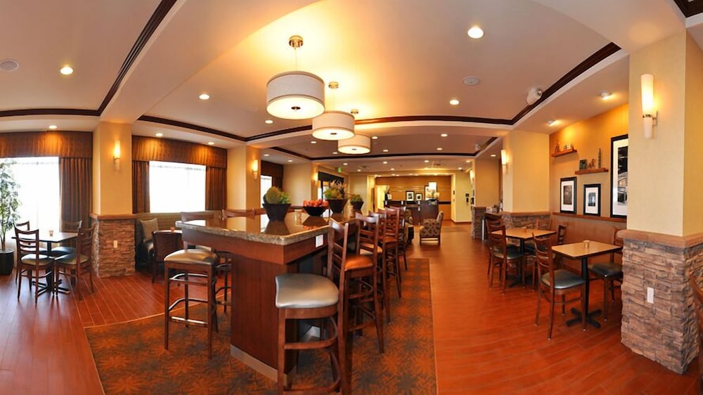 Hampton Inn Alamosa CO - photo 47