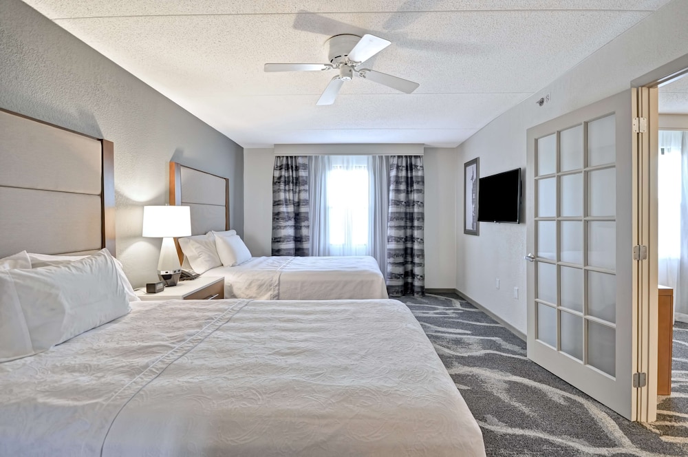 Homewood Suites by Hilton Boston Peabody - photo 11