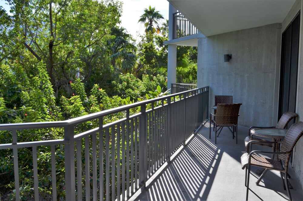 1800 Atlantic Suites - photo 60