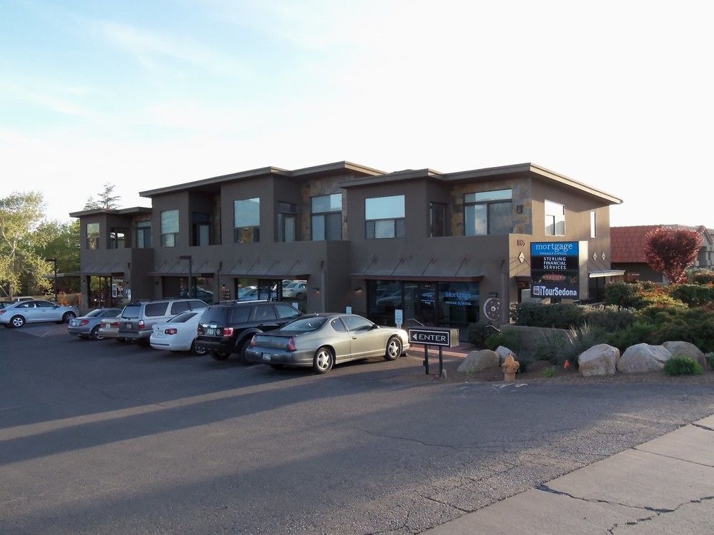Picazzos Loft in the View Plaza - photo 4