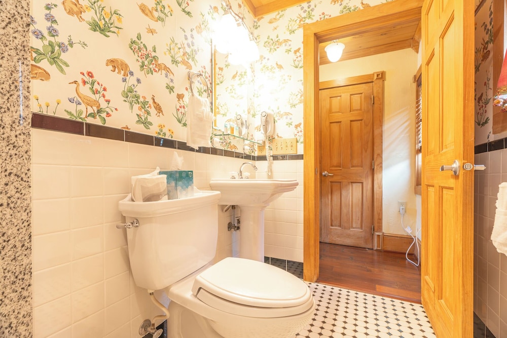 Ridgeway Inn - photo 73