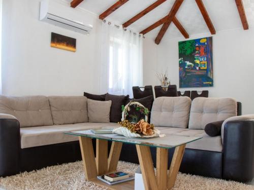 Authentic Dalmatian Treasure Homes House Stone — 4-Star Luxury Hotel in Orebic, Croatia