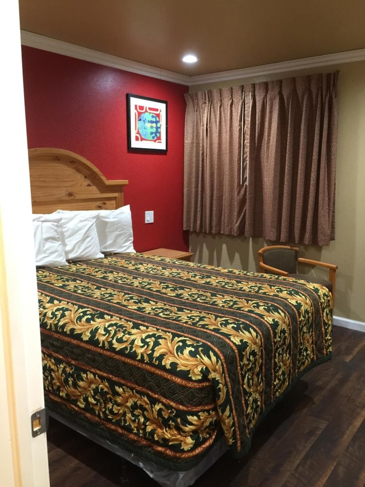 Colusa Motel - photo 27