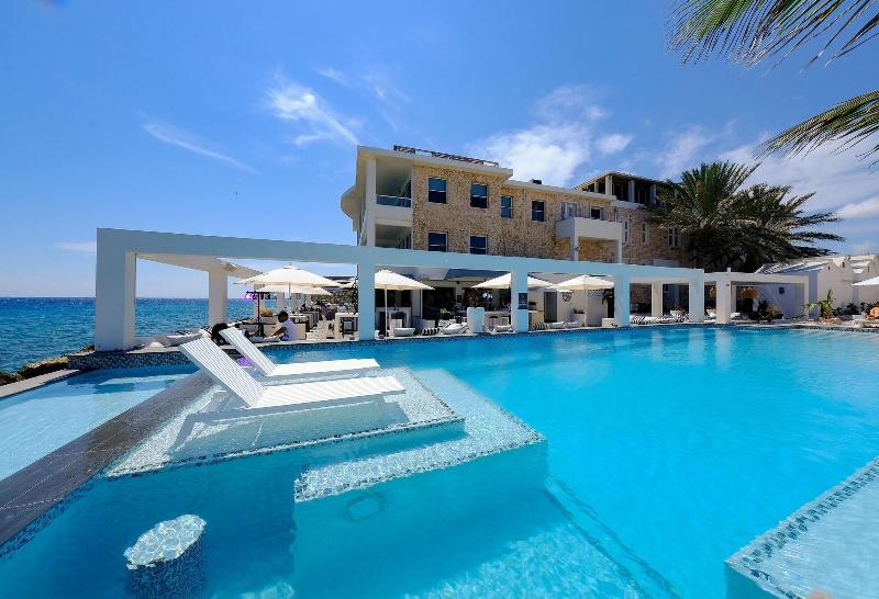 Saint Tropez Boutique Hotel — 4-Star Luxury Hotel in Willemstad, CURAÇAO