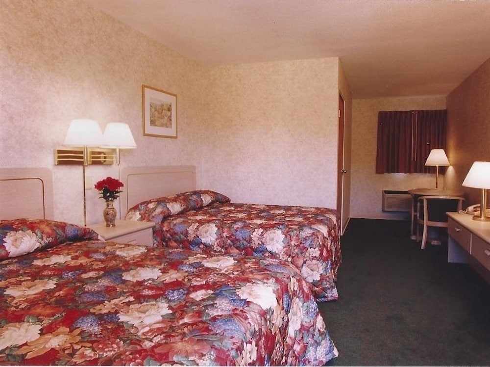 The Springwater Inn - carbon neutral hotel in Ithaca
