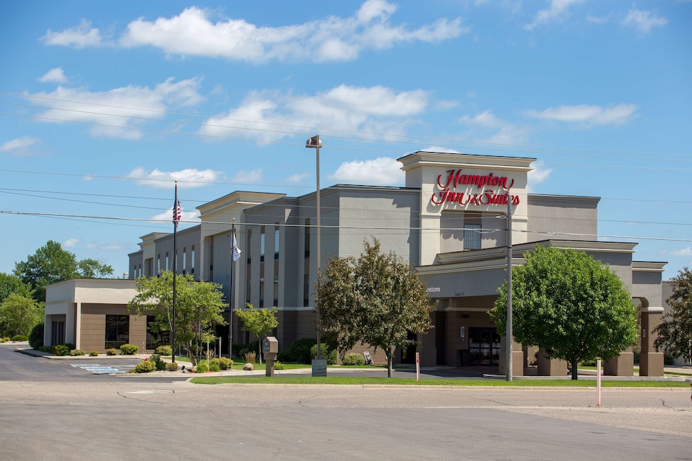Hampton Inn & Suites Alexandria - featured photo