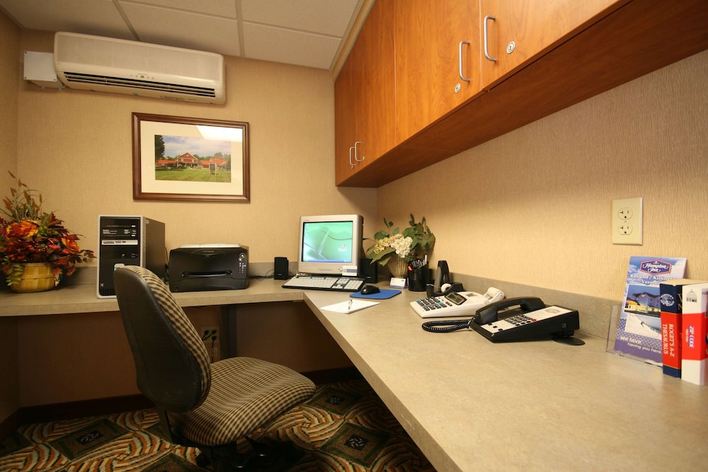 Hampton Inn Rutland - photo 66