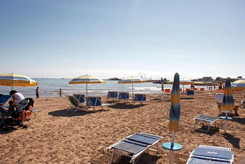 Hotel Caesar Paladium — Rimini — photo 4