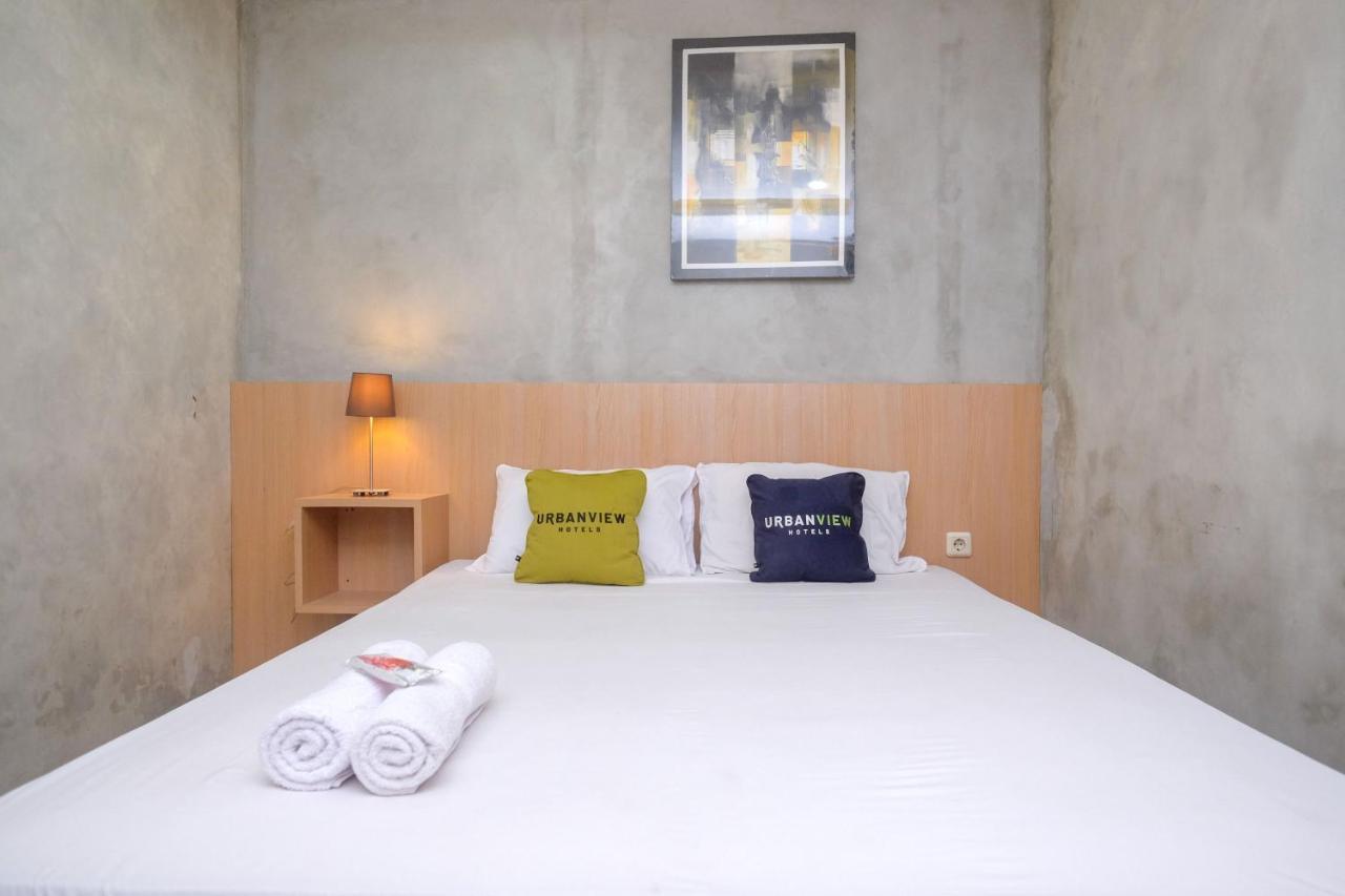 Urbanview Hotel Syariah Artamara Tegal By Reddoorz — Tegal