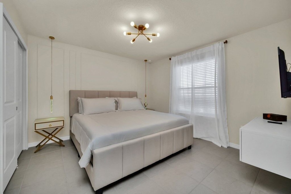 New Luxury Villa Windsor Island Resort 10beds 3616 10 Bedroom Villa - photo 12