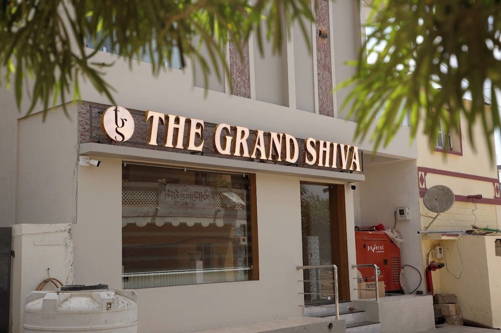 The Grand Shiva in Dwarka, India