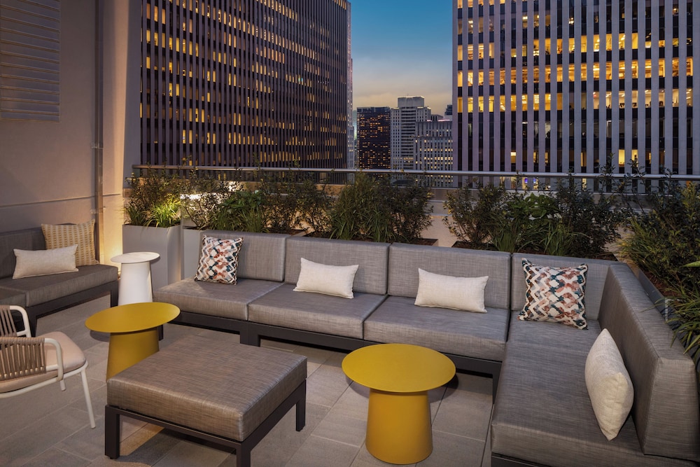 Home2 Suites By Hilton New York Times Square - photo 18