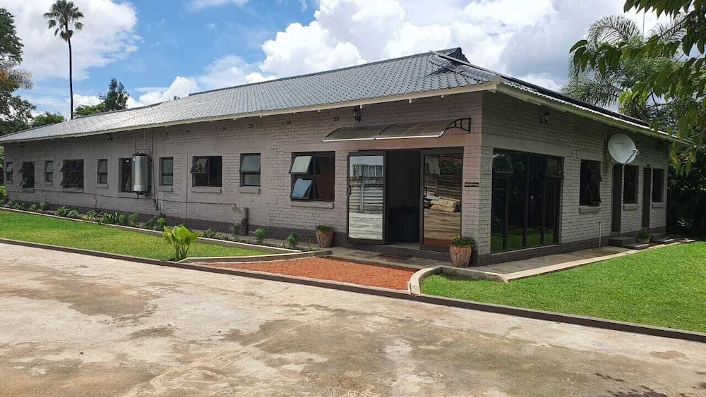The Princess Guest House — 4-Star Luxury Hotel in Harare, Zimbabwe