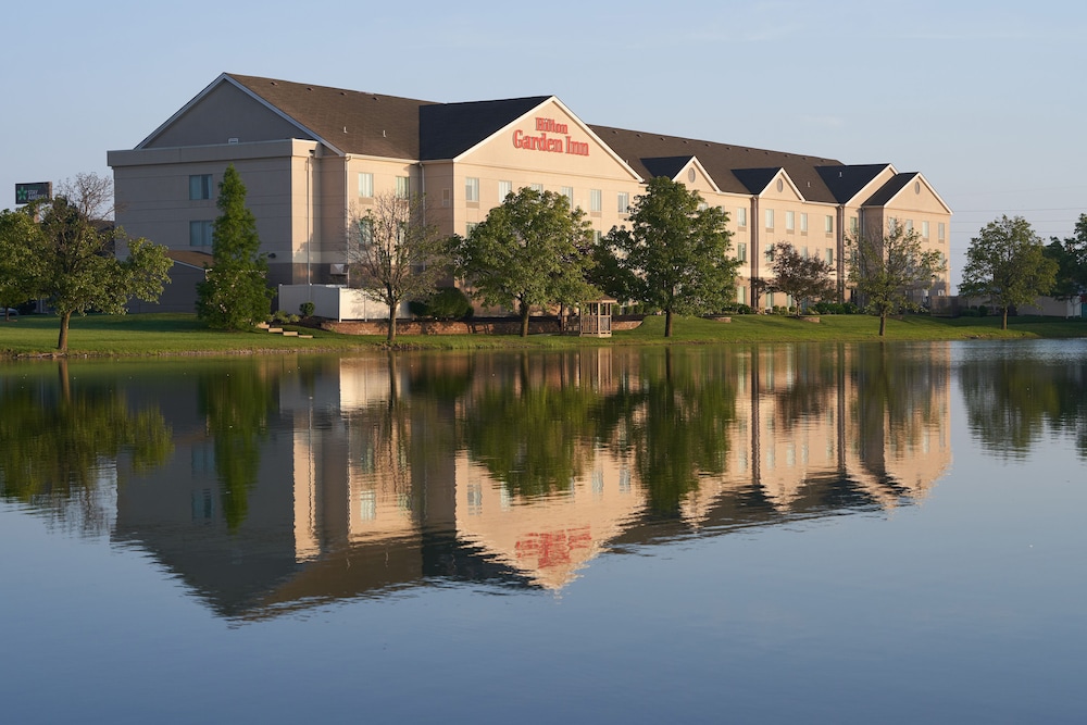 Hilton Garden Inn Evansville - photo 68