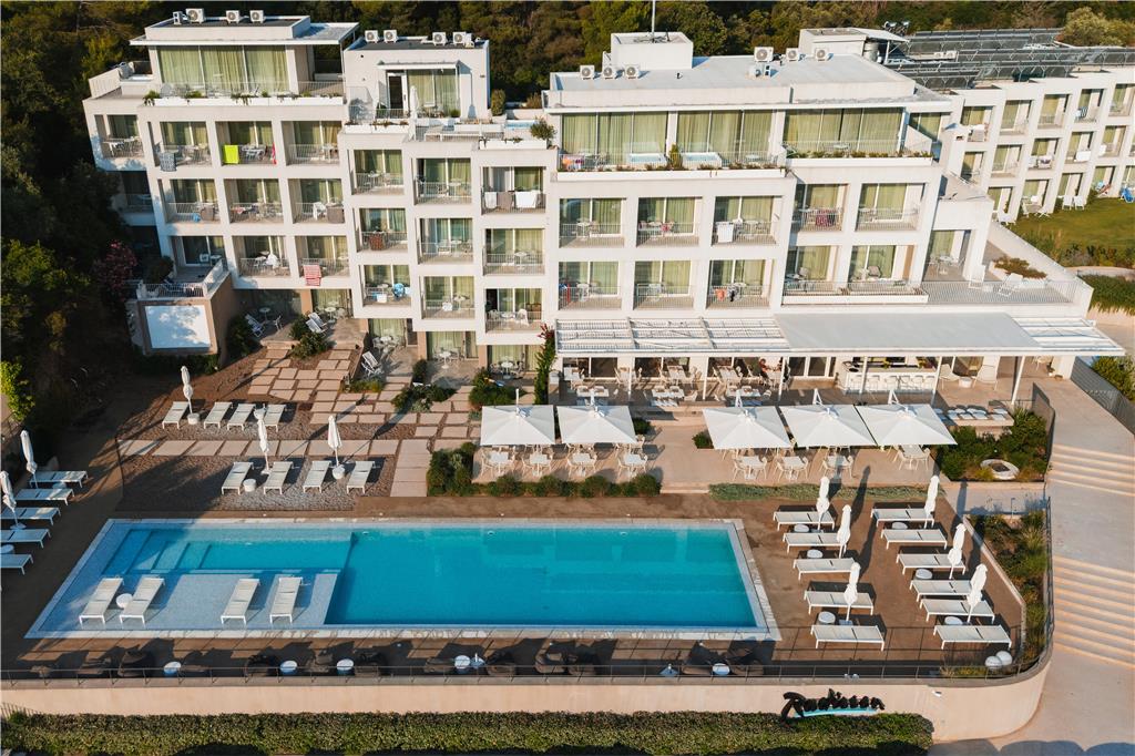 Radisson Resort Plaza Skiathos in Skiathos, Greece