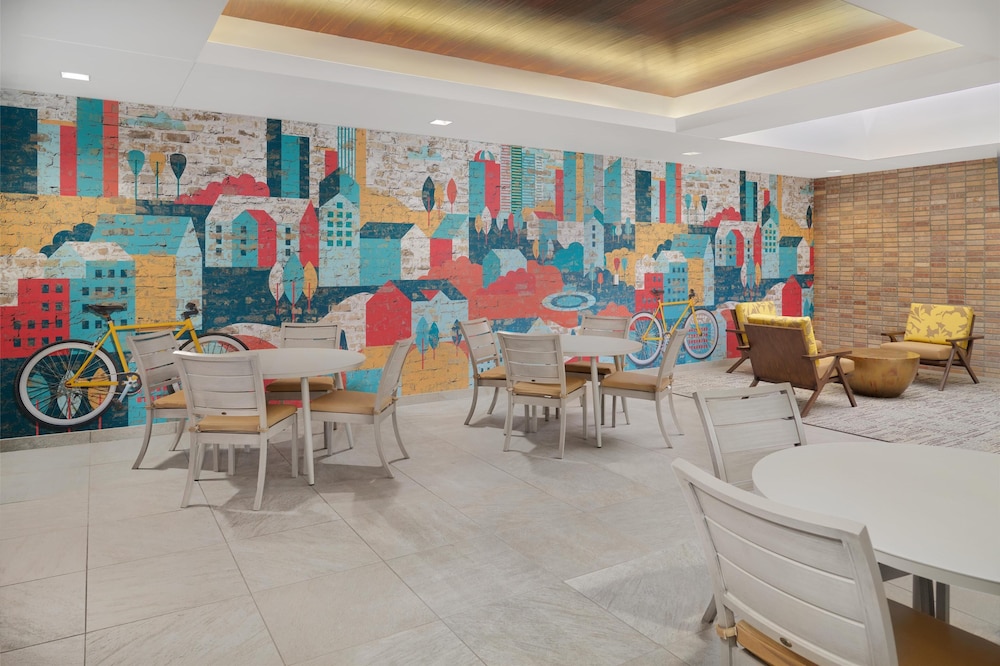 Homewood Suites by Hilton Grand Rapids Downtown - photo 57