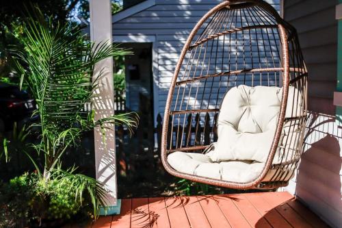 Sojourn Coastal Cottage 3 BR — 4-Star Luxury Hotel in Norfolk, United States