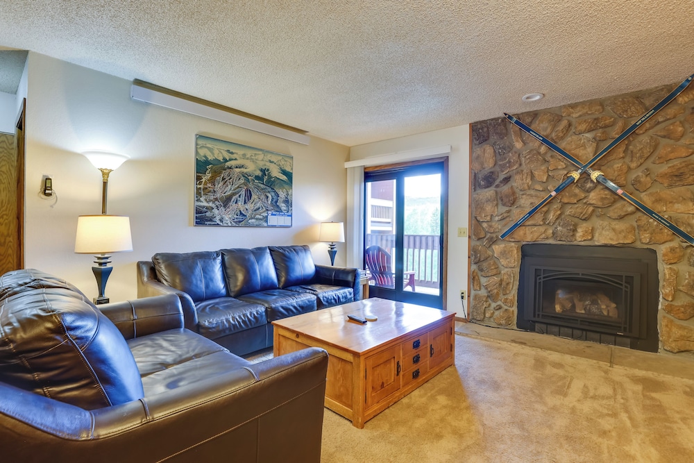 Mtn Condo w Ski Locker & Pools 3 Mi to Resort - photo 15