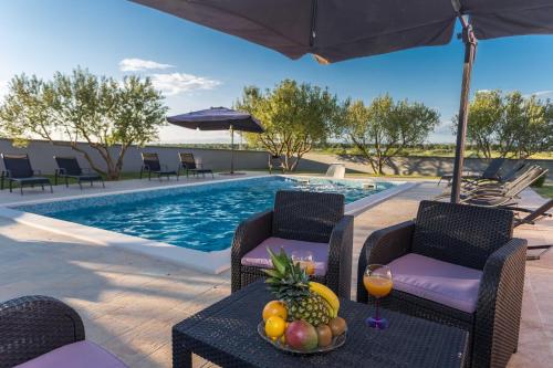 MY DALMATIA Villa Simone with private pool and beautiful garden — 4-Star Luxury Hotel in Biograd Na Moru, Croatia