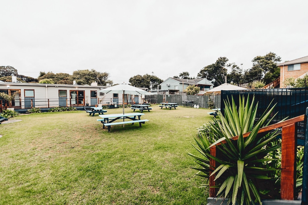 Beach Holiday Apartments — 4-Star Luxury Hotel in Rye, Australia