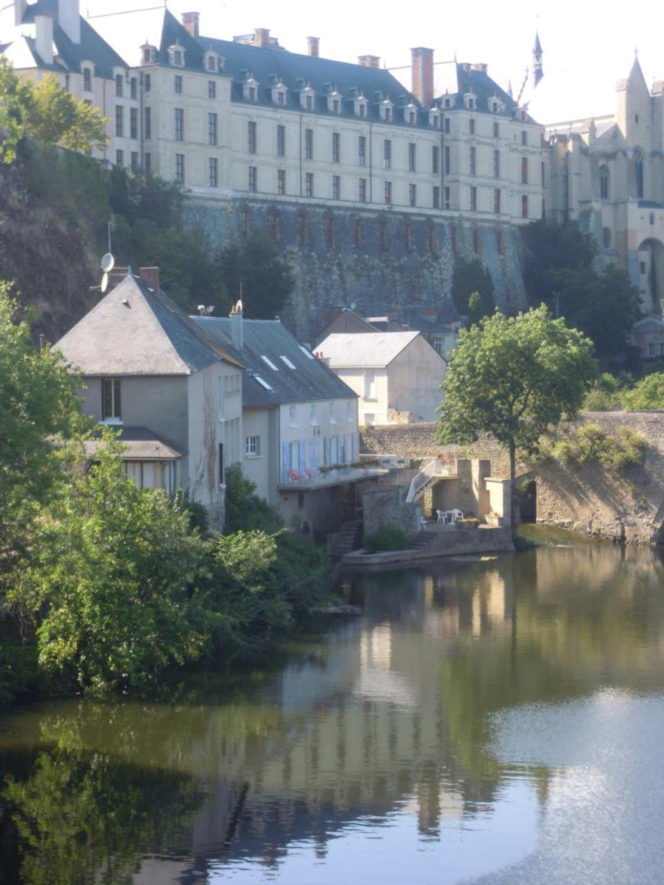Moulin de L'abbesse — hotel in Thouars