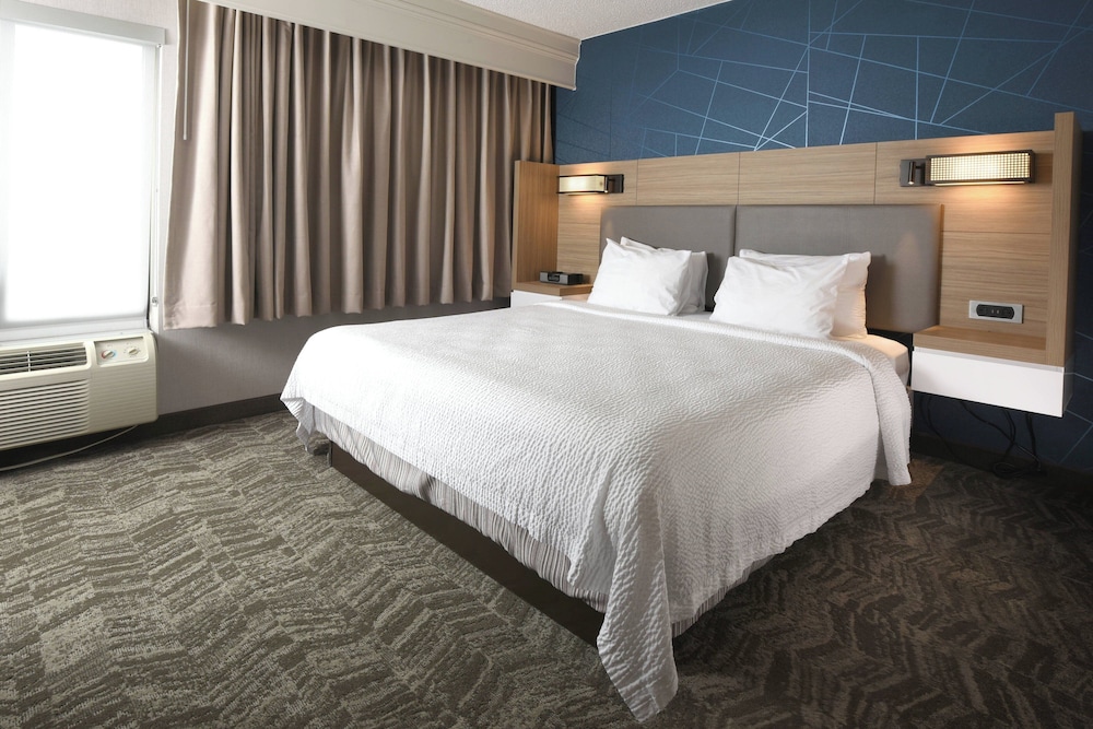SpringHill Suites Des Moines West - photo 4