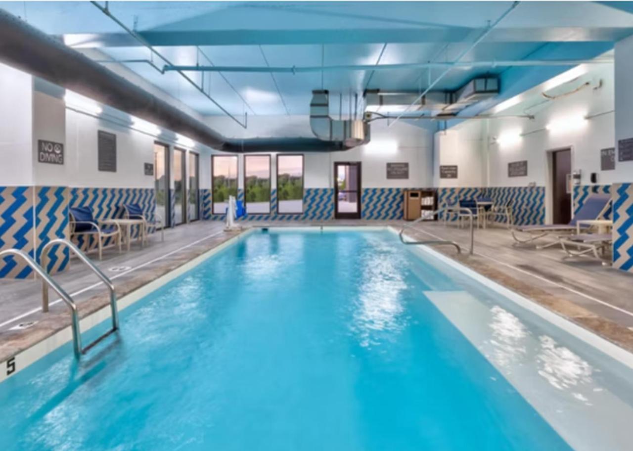 Holiday Inn Cookeville by IHG - photo 64