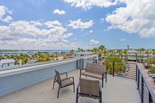 Beacon by the Sea Unit A in Bradenton Beach, United States