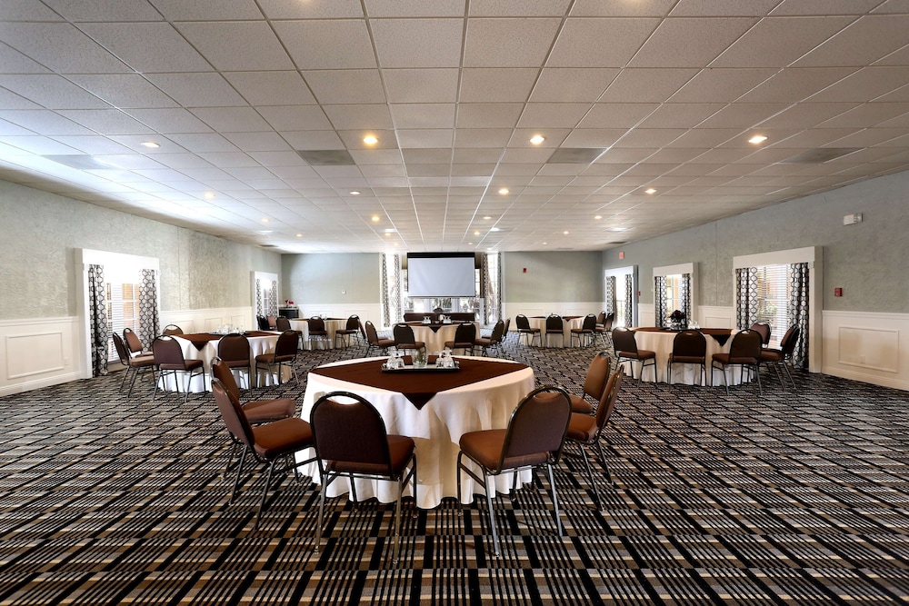 DoubleTree Suites by Hilton Tucson Airport - photo 35