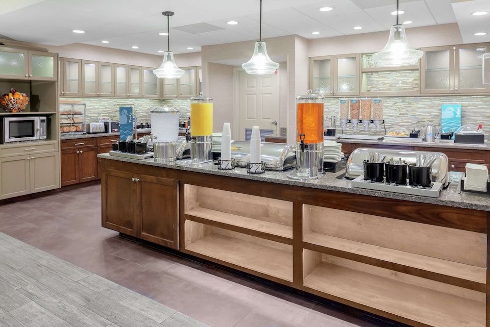 Homewood Suites by Hilton Tallahassee - photo 21