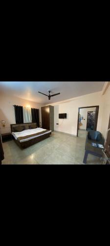 Mount lake — hotel in Bhim Tal