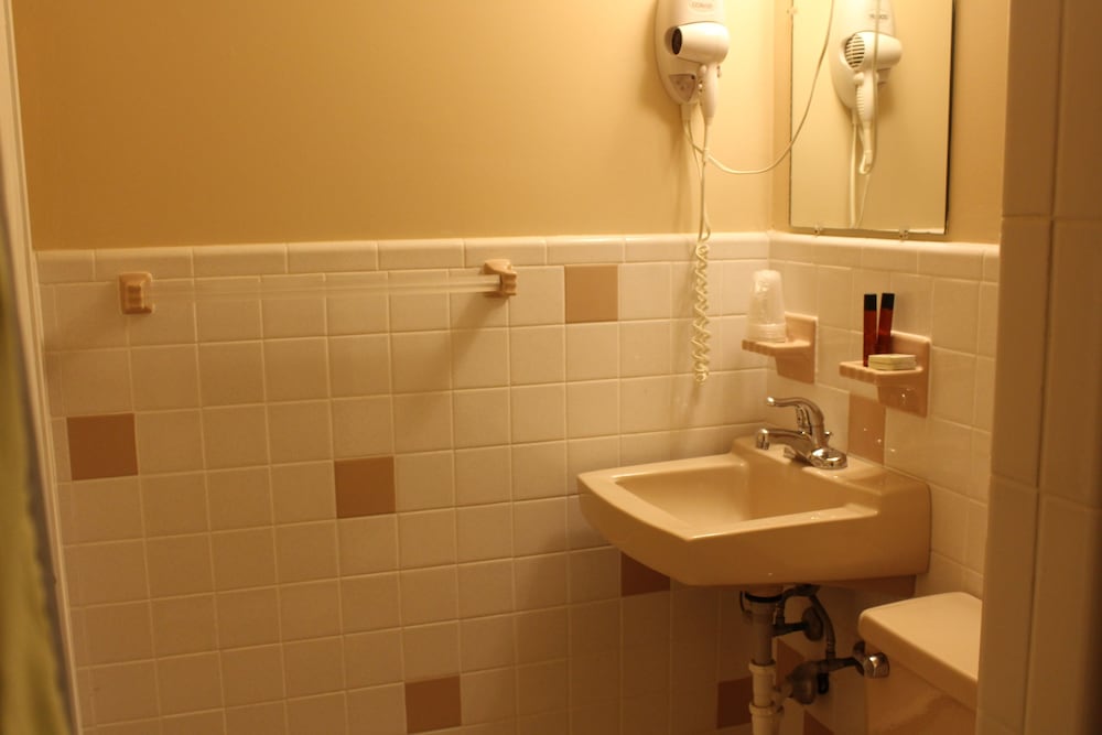 Catskill Seasons Inn - photo 85