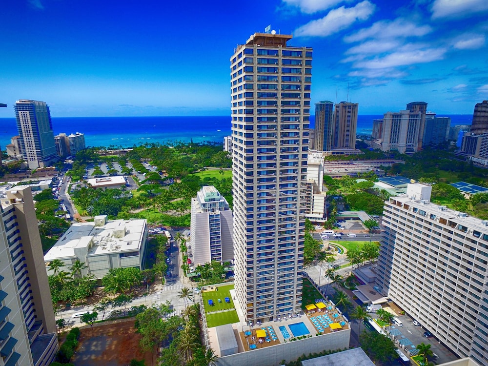 Holiday Inn Express Waikiki by IHG - photo 49
