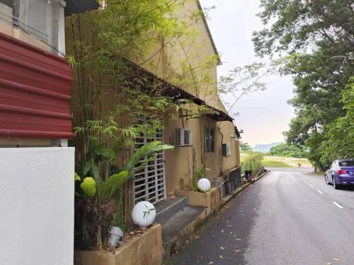 Hill Top 2StoreyHouse BktAntarabangsa Free Unlimited Parking in Ampang, Malaysia