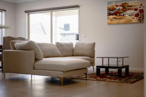 Hartleigh Estate Sophisticated Family Living — hotel in Clyde