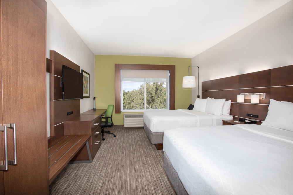 Holiday Inn Express & Suites Sterling an IHG Hotel - photo 5