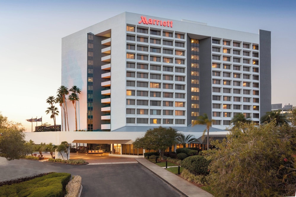 Marriott Tampa Westshore - carbon neutral hotel in Tampa